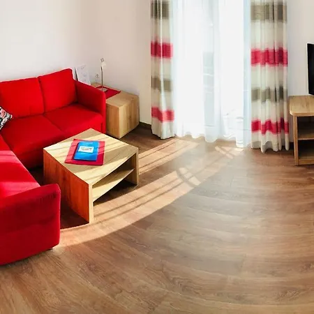 Apartmenthaus Florian Ξενοδοχείο με διαμερίσματα 3*