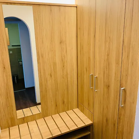 Apartmenthaus Florian Ξενοδοχείο με διαμερίσματα 3*